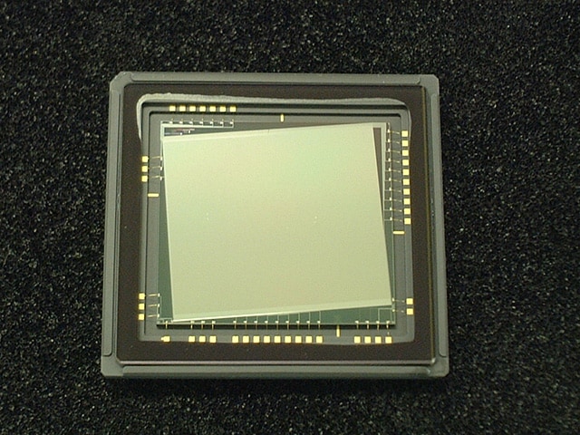 CCDメーカーとの共同開発
